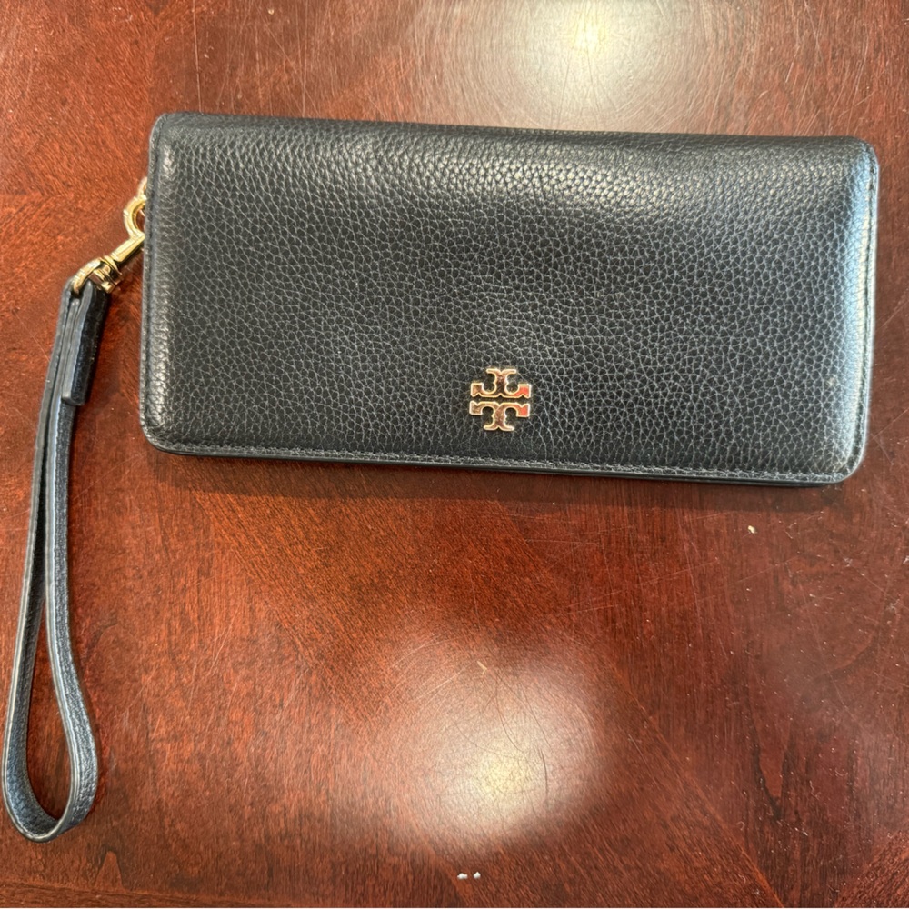 Tory Burch Wristlet Wallet
